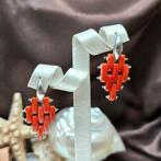 Bloedkoraal - Zilver - Oorbellen - handgemaakt, Antiek en Kunst