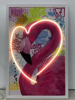 Neon Art Flamingo Love, Nieuw