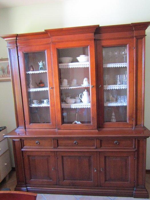 Artigiano Veneto - Hoog dressoir - de vitrines - Walnoot -, Huis en Inrichting, Overige Huis en Inrichting