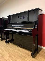 Prachtige Yamaha UX-1 Handmade piano te koop beschikbaar voor biedingen