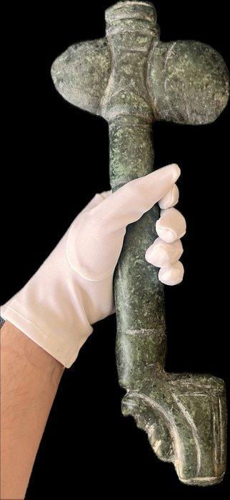 600-1500 na Christus Ceremoniele Taino Bijl 1,1 KG Jadeiet, Verzamelen, Mineralen en Fossielen
