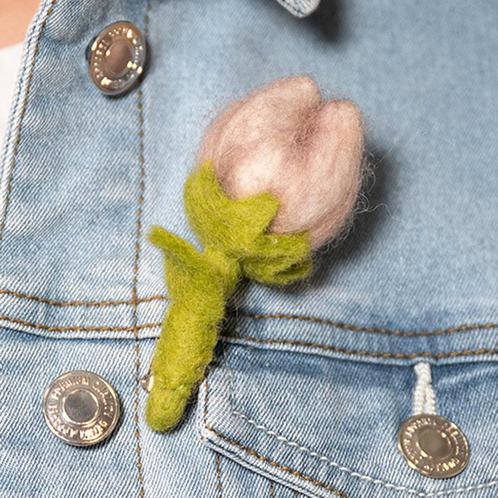 Broche Vilt Bloem - Tulpje Livia Pastel Terracotta/Paars -, Kinderen en Baby's, Kinderkamer | Inrichting en Decoratie, Nieuw, Ophalen of Verzenden