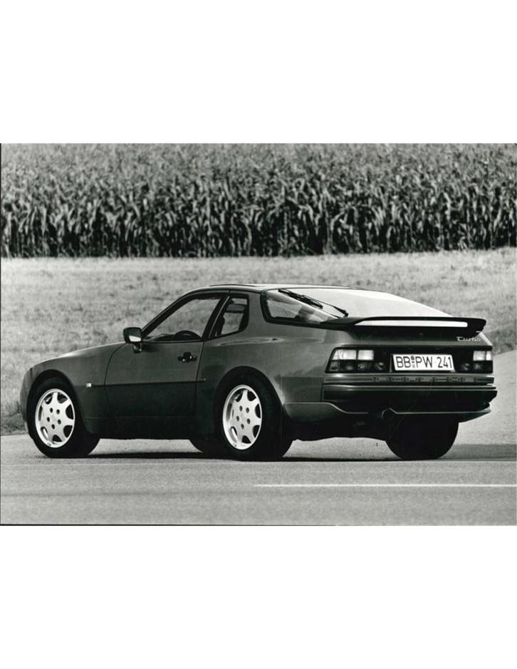 1990 PORSCHE 944 TURBO PERSFOTO, Boeken, Auto's | Folders en Tijdschriften, Porsche