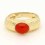 Ring - 18 karaat Geel goud Bloedkoraal, Sieraden, Tassen en Uiterlijk, Ringen, Nieuw