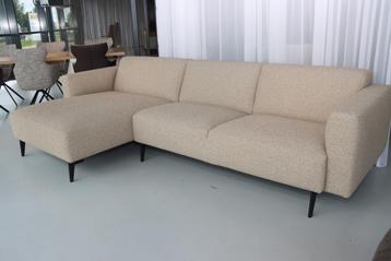 Cartel Living Pom ligelement + 2,5 zits  stof 282 x 150 cm beschikbaar voor biedingen