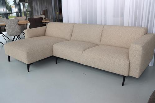 Cartel Living Pom ligelement + 2,5 zits  stof 282 x 150 cm, Huis en Inrichting, Banken | Bankstellen, Nieuw, Stof, Ophalen of Verzenden