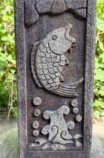 Beschermpaal lantaarn  (tachi’dôrô) - springende koi -