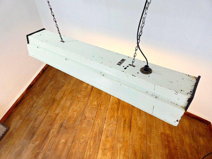 Famor - Plafondlamp - Staal, Plastic, Antiek en Kunst, Antiek | Wandborden en Tegels