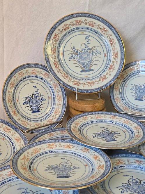 Véritable Porcelaine de Jingdezhen Chine - Tafelservies (13), Antiek en Kunst, Antiek | Meubels | Tafels