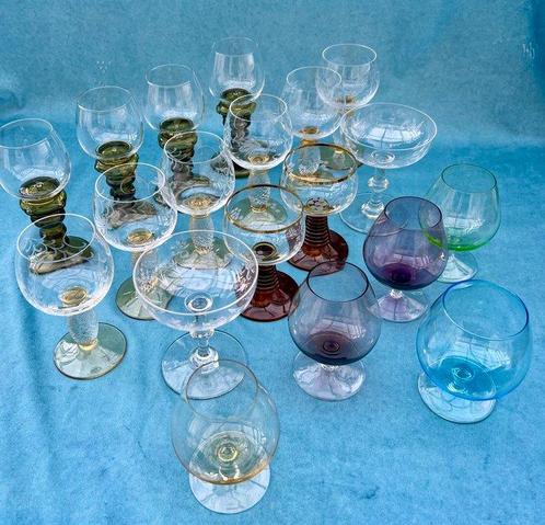 Theresienthal - Pot (19) - Glas-in-lood, Gegraveerd - met de, Antiek en Kunst, Curiosa en Brocante