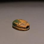 Oud-Egyptisch Speksteen Scarabe at. Hyksos-periode, 1782 -
