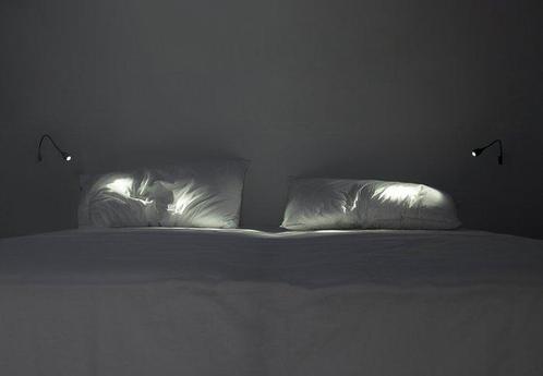Viabizzuno - Wandlamp (2) - raak me aan - Aluminium, Antiek en Kunst, Antiek | Lampen