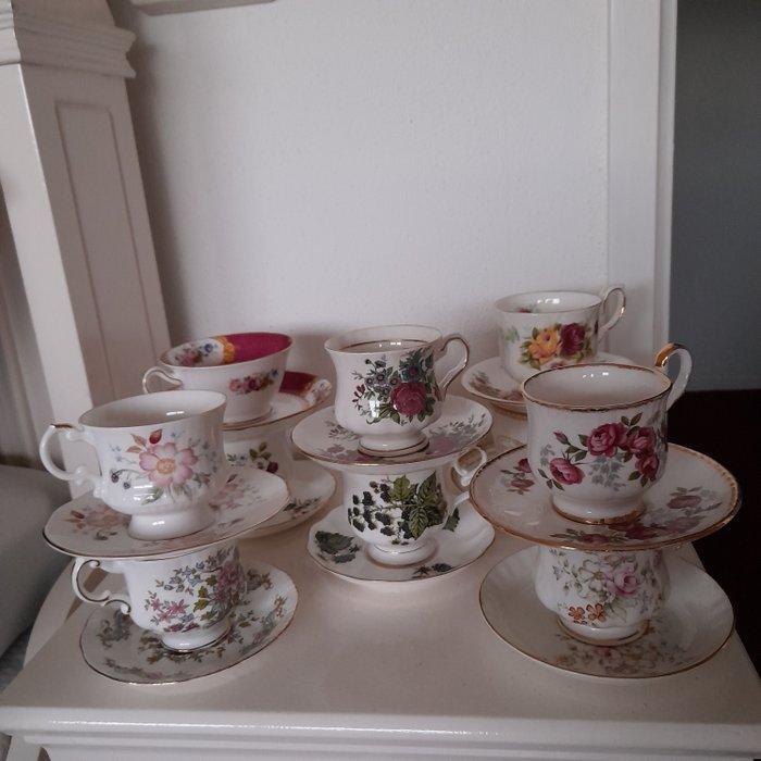 Koffie- en theeservies (10) - Beenderporselein, Antiek en Kunst, Antiek | Meubels | Tafels