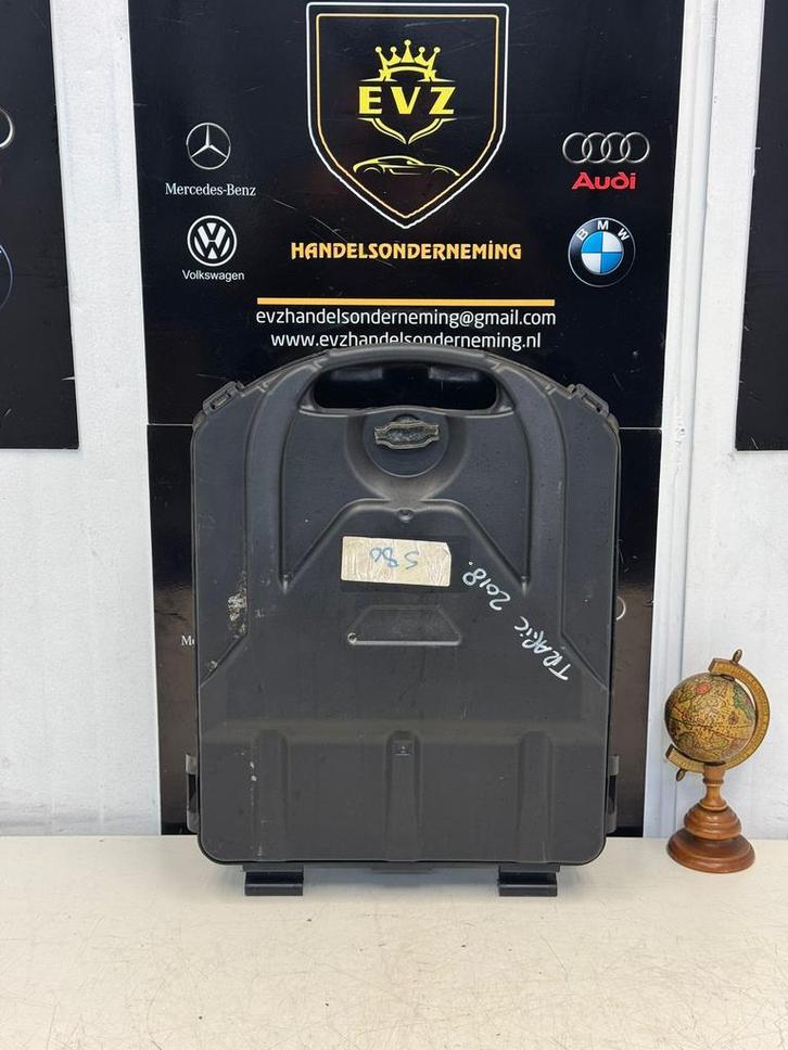 Renault Trafic Krikset bj.2018 art.995018195R, Auto diversen, Autogereedschap, Gebruikt