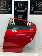Mazda 2 portier 4-deurs links achter deur bj.2016 kleur rood, Gebruikt, Links, Mazda, Deur