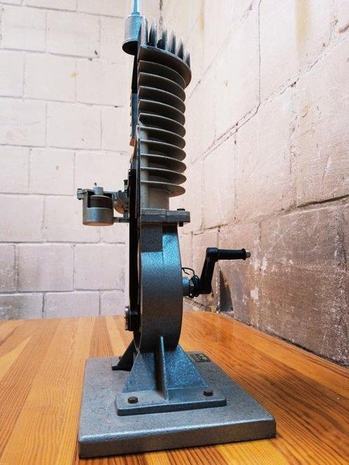 Motoronderdelen - School Model - Engine Model - 1960-1970, Antiek en Kunst, Antiek | Speelgoed