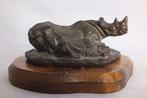 Keith Calder. - Beeld, Neushoorn met jong. - 6 cm - Brons,, Antiek en Kunst