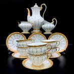 E.A.Leuteritz - Meissen - Magnificent XXL Tea Service for 6, Antiek en Kunst, Antiek | Meubels | Tafels