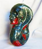 Houtsnijwerk, Schedelsculptuur van een Cobra, Handgesneden