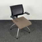 Ahrend 240 Vergaderstoel - Bruine Zitting, Huis en Inrichting, Ophalen of Verzenden, Gebruikt