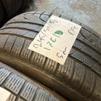 2 x Pirelli 245-50-18 RFT Winterbanden 5mm, Auto-onderdelen, Banden en Velgen, 18 inch, Band(en), Personenwagen, Gebruikt
