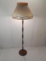 Staande lamp - Hoge vloerlamp met vier lampjes, houten, Antiek en Kunst