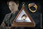 Harry Potter Replica 1/1 Lord Voldemort´s Horcrux Ring (g.., Ophalen of Verzenden, Nieuw
