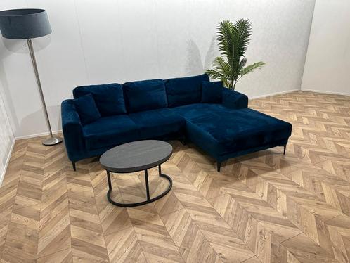 Donker Blauwe Velvet Hoekbank ~ Losse Kussens Met, Huis en Inrichting, Banken | Bankstellen, Ophalen of Verzenden