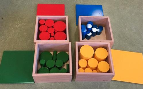 Montessori Cilinderblokken set 4 kistjes, Boeken, Schoolboeken, Nieuw, Verzenden