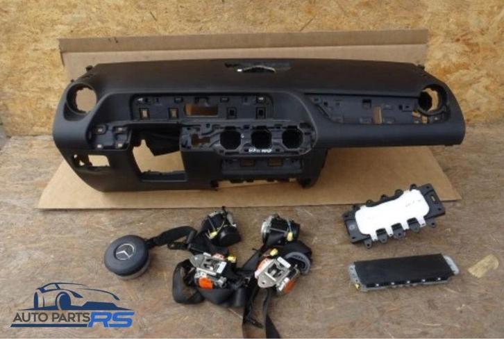 Dashboard + Airbags + Veiligheidsgordels Mercedes GLA, Auto-onderdelen, Dashboard en Schakelaars, Gebruikt, Mercedes-Benz, Verzenden