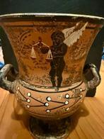 Aardewerk Vaas - 25 cm - Replica krater bij de klok.