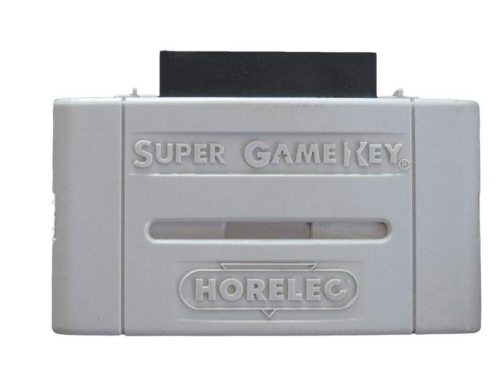 Horelec Super Game Key Converter, Spelcomputers en Games, Spelcomputers | Nintendo Super NES, Zo goed als nieuw, Ophalen of Verzenden