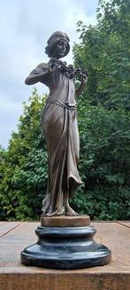 sculptuur, de nympf of the woods - 35 cm - brons marmer