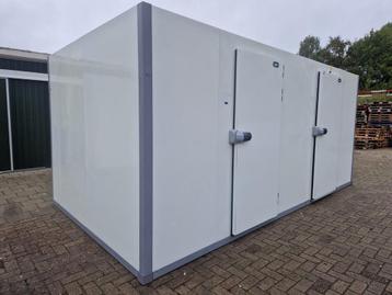 Koelcel / Vriescel combinatie 516 x 276 x 235 cm beschikbaar voor biedingen