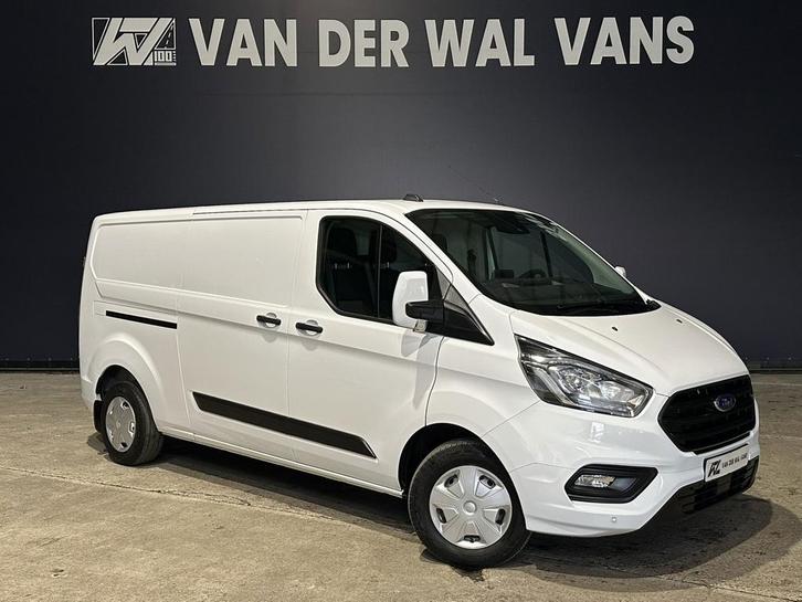 Ford Transit Custom 2.0 TDCI L2H1 Euro6 Airco | Camera | Nav, Auto's, Bestelauto's, Dealer onderhouden, Lease, Zwart, Handgeschakeld