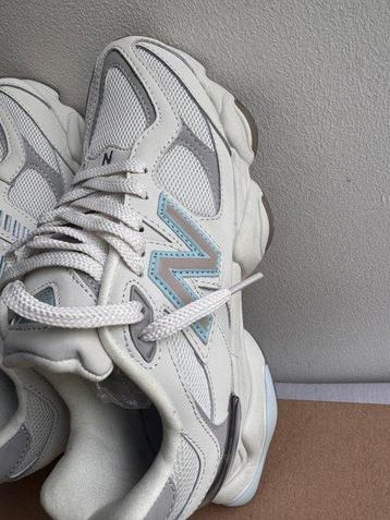 New Balance - 990v3 - Low-top sneakers - Maat: EU 40 - Nieuw beschikbaar voor biedingen