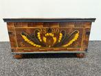 Kist - Hout - Zweedse kist uit 1890, Antiek en Kunst, Curiosa en Brocante