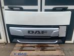 Grille DAF XF106 2104221, Ophalen, Gebruikt, DAF, Carrosserie en Plaatwerk