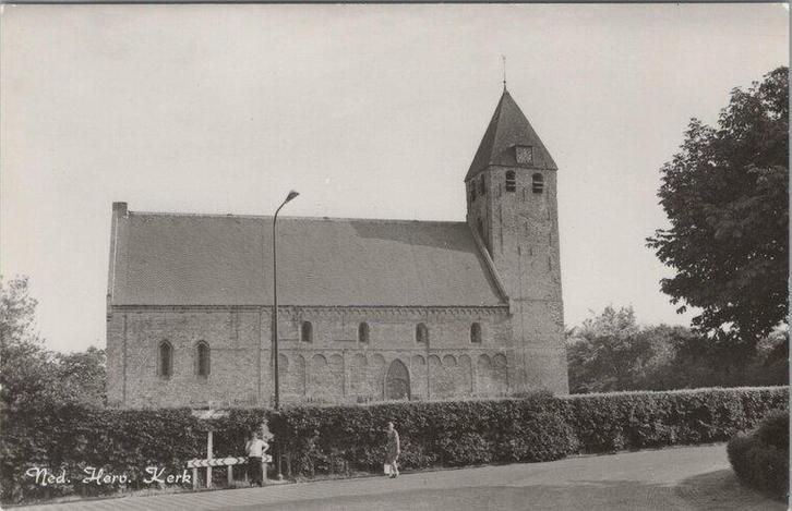 OUDEGA (Sm.) - Ned. Herv. Kerk, Verzamelen, Ansichtkaarten | Nederland, Verzenden