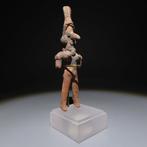 Colima, West-Mexico Terracotta Figuur. ca. 200 n.Chr. 12,6