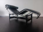 Vitra Design Museum - Charlotte Perriand, Le Corbusier,, Antiek en Kunst