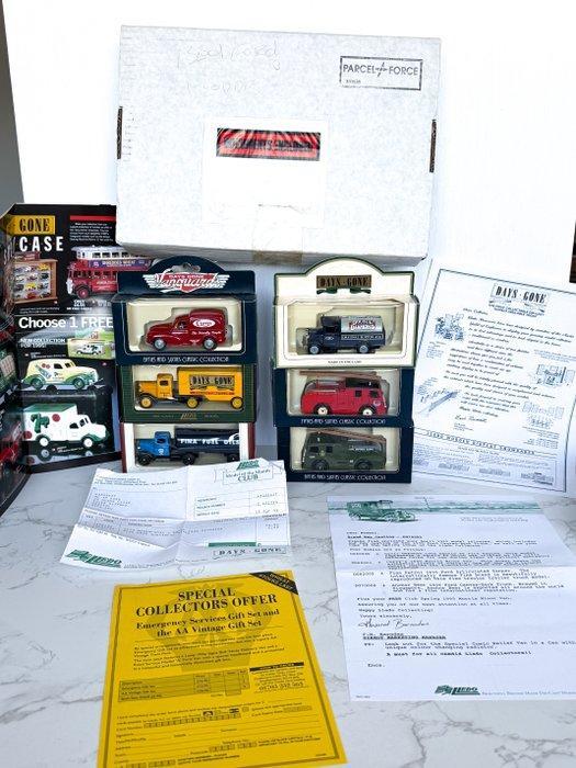 Lledo 1:43 - Modelauto (6) - Ultra-Rare Lledo “Days Gone”, Hobby en Vrije tijd, Modelauto's | 1:5 tot 1:12