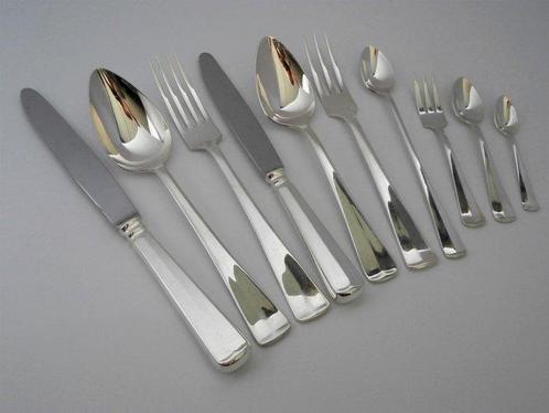 Sola 100 - Bestekset (105) - model Haags Lofje - Cutlery for, Antiek en Kunst, Antiek | Meubels | Tafels