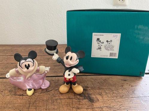 Disney - Beeldje - Disney figuren Mickey en Minnie Mouse in, Verzamelen, Disney