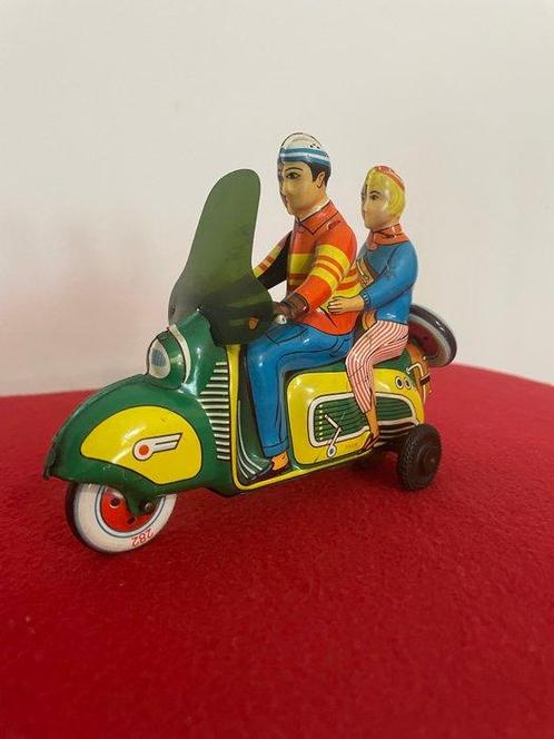 Technofix - Blikken speelgoed - Scooter With Figures,, Antiek en Kunst, Antiek | Speelgoed