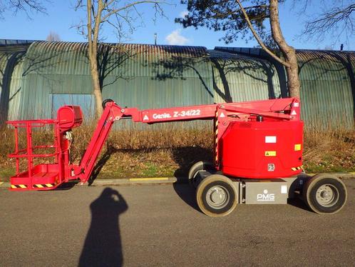 Veiling: Kniktelescoophoogwerker Genie Z-34/22BE Bi-energy 1, Zakelijke goederen, Machines en Bouw | Liften, Steigers en Ladders