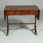 Mahonie met bloemmahonie sidetable of smalle schrijftafel me, Ophalen of Verzenden