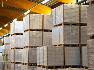UITVERKOOP kliklaminaat grijs eiken – vloer GRATIS!! beschikbaar voor biedingen
