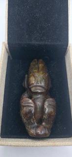 Alien amulet van Hongshan en zeer oud jade -, Antiek en Kunst