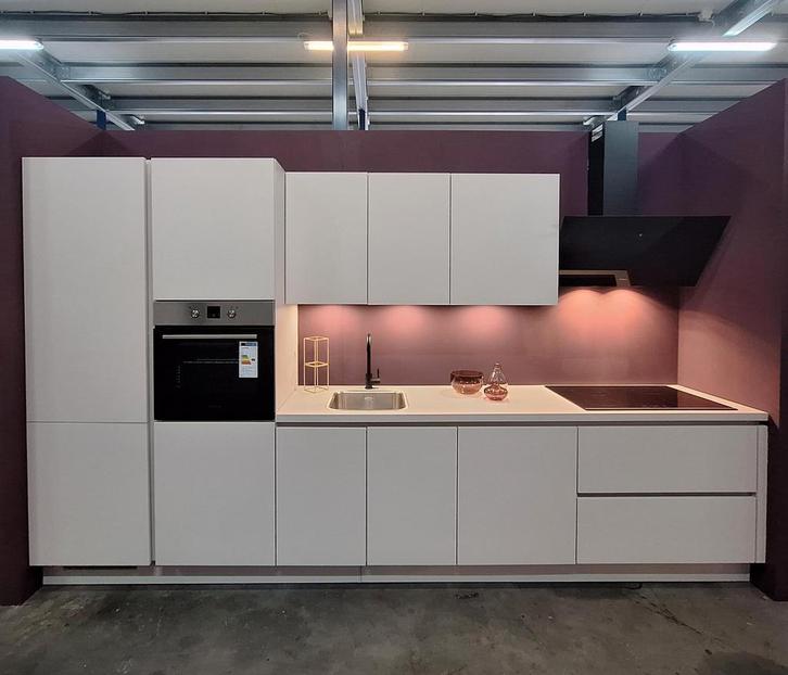 Complete  Keuken compleet geleverd NIEUW op maat MELANIE, Huis en Inrichting, Keuken | Complete keukens, Nieuw, Greeploos, Met kookeiland